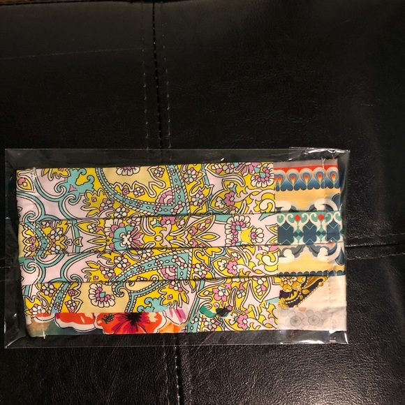 Johnny Was sateen mask adjustable - Picture 1 of 3